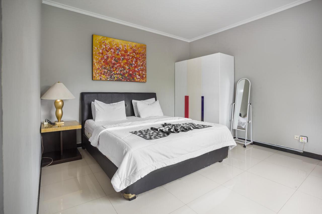 Villa Alessa Puncak Exteriér fotografie