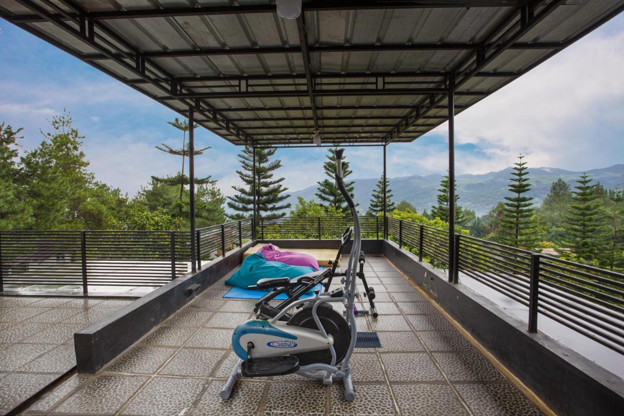 Villa Alessa Puncak Exteriér fotografie